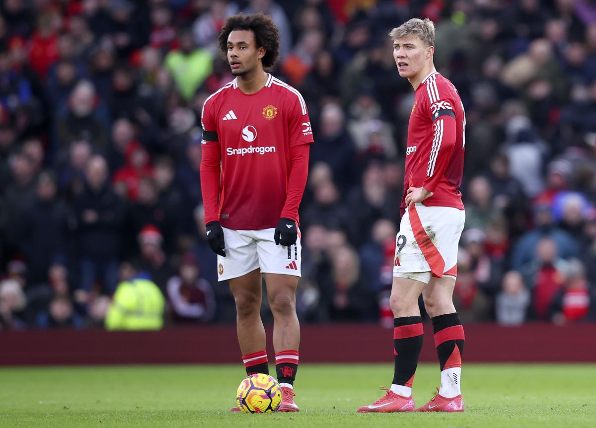 Zirkzee Slammed: Manchester United Starlet Criticized By National Team Manager